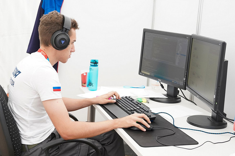 Молодые веб-технологи России получат возможность представить страну на международных чемпионатах по профмастерству
